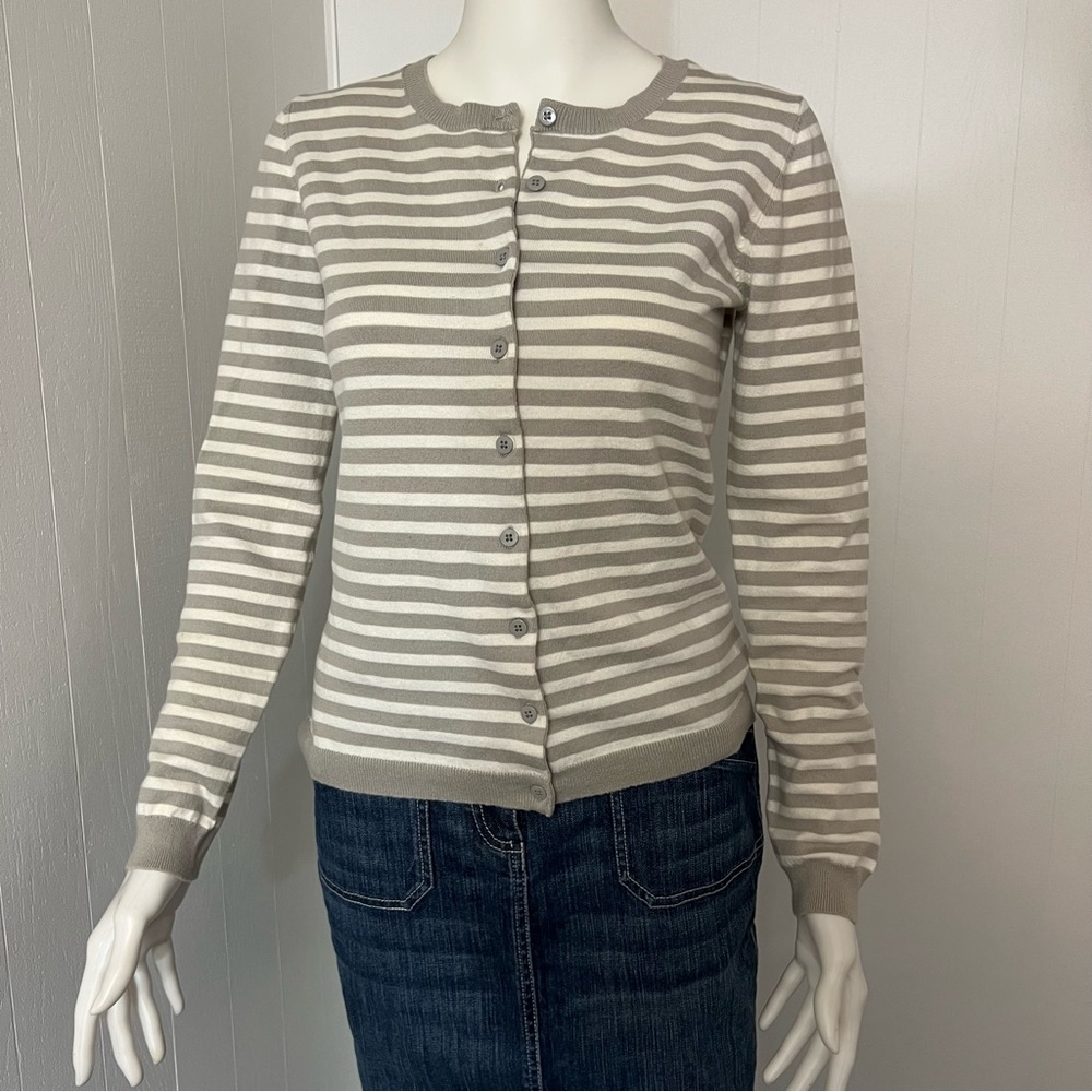 Banana Republic Cardigan Size M
